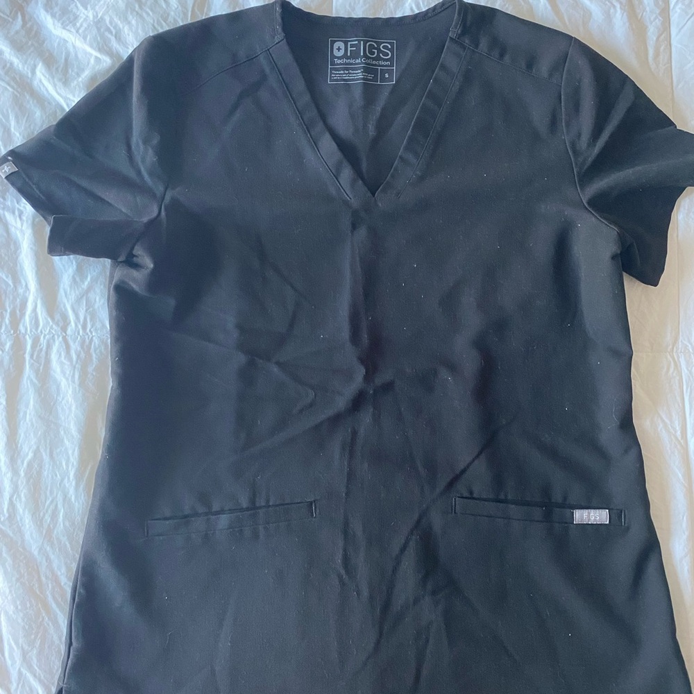 Figs Casma Black Scrub Top S